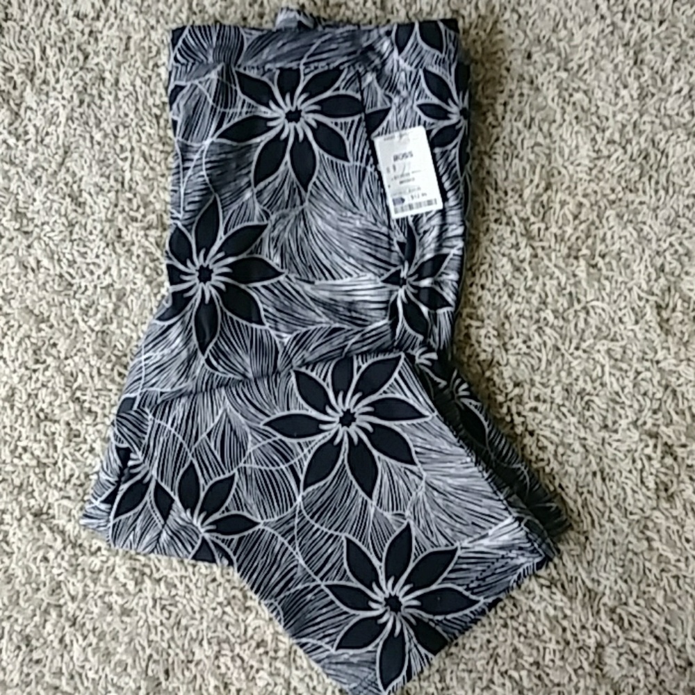 Women's Capris Size 12